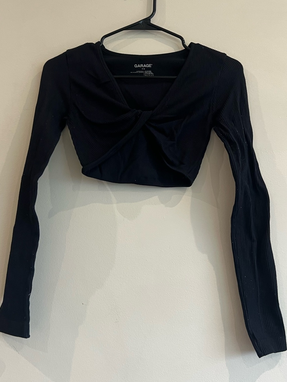 Black Ribbed Twist Front Long Sleeve Crop Top